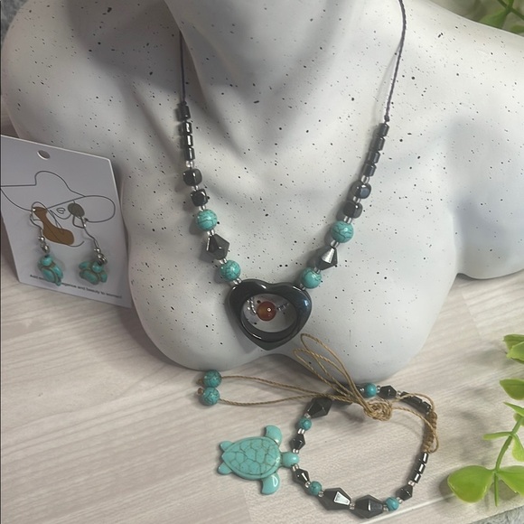 Blue and Black Necklace Set with Heart Pendant and Silver Accents - Picture 6 of 6